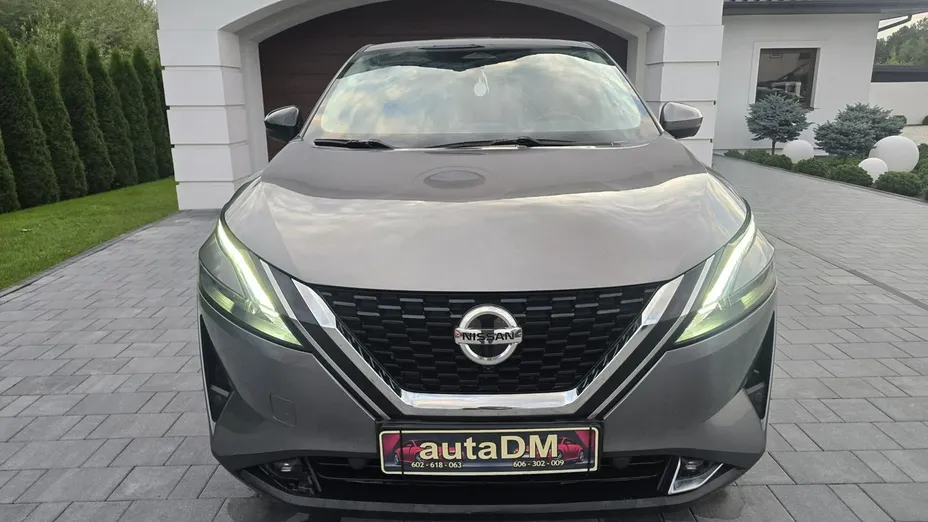 NISSAN Qashqai -
