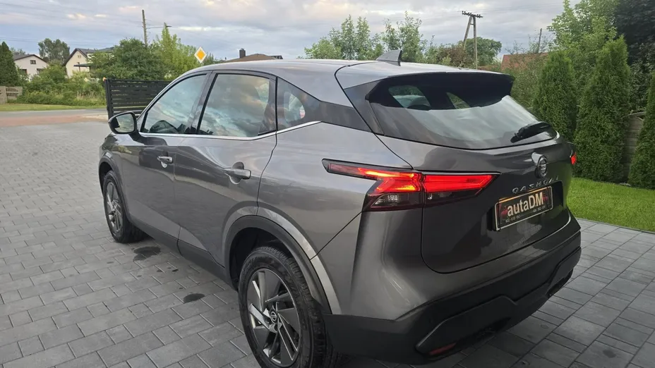 NISSAN Qashqai -