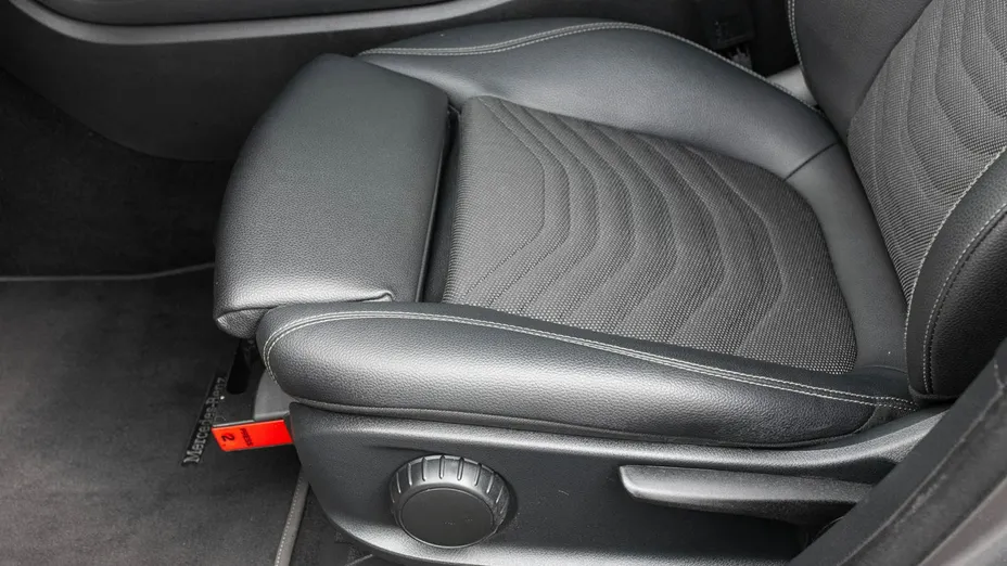 MERCEDES-BENZ A Klasa -