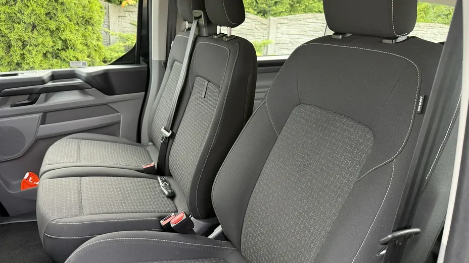 FORD Tourneo Custom -
