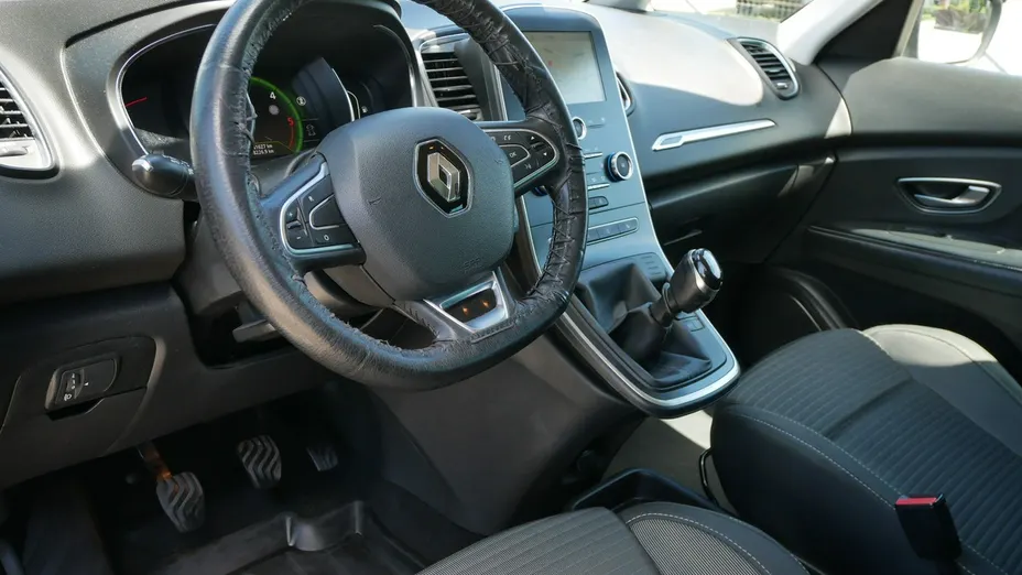 RENAULT Grand Scenic -