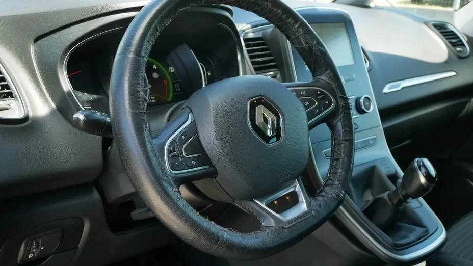 RENAULT Grand Scenic -
