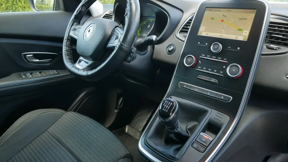 RENAULT Grand Scenic -