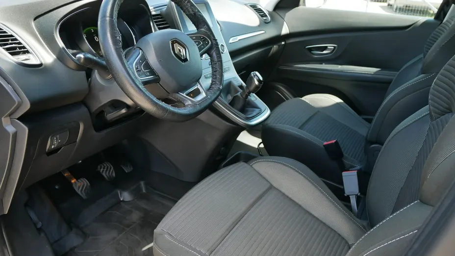 RENAULT Grand Scenic -