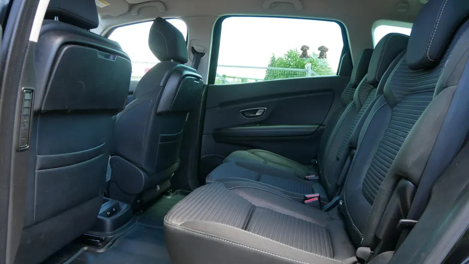RENAULT Grand Scenic -