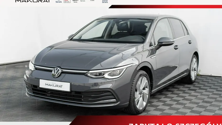 VOLKSWAGEN Golf -