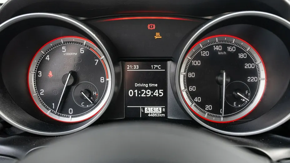 SUZUKI Swift -