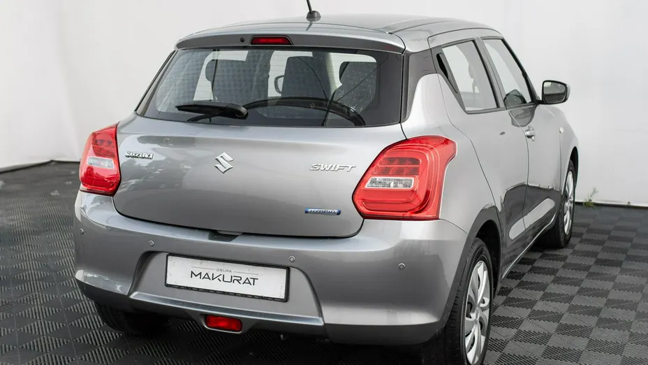 SUZUKI Swift -