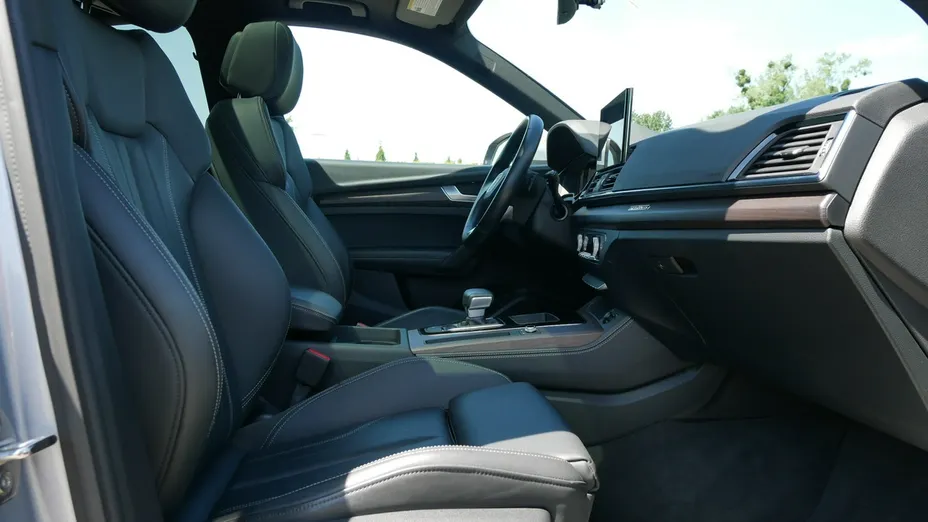 AUDI Q5 -
