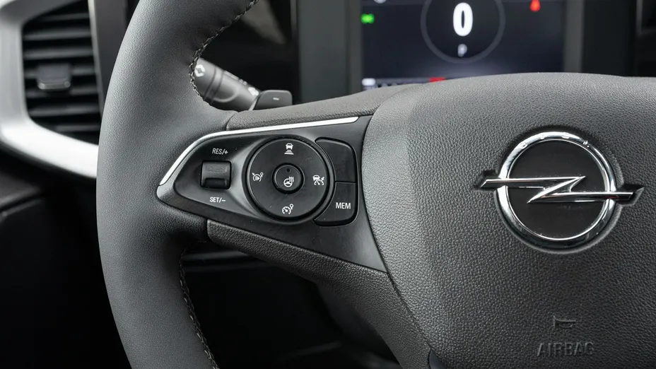 OPEL Mokka -