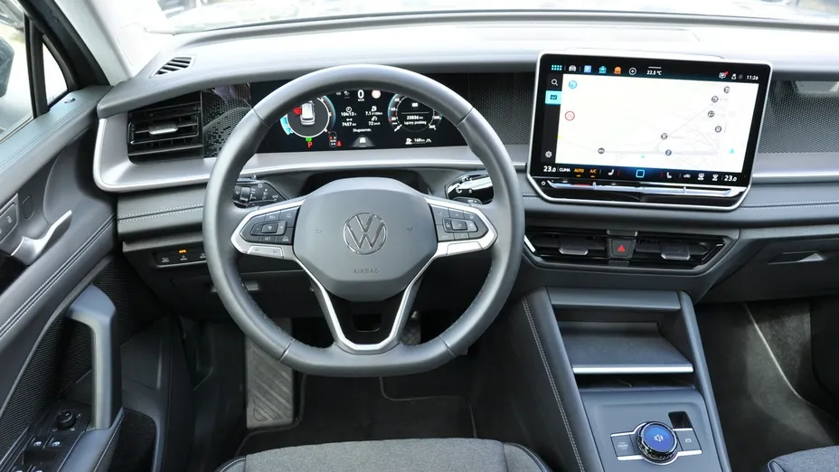 VOLKSWAGEN Tayron -