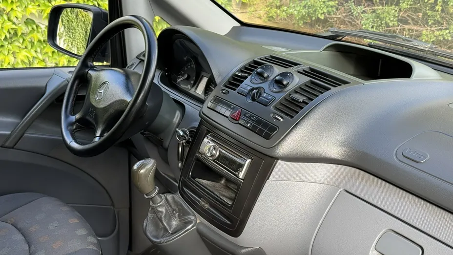 MERCEDES-BENZ Vito -