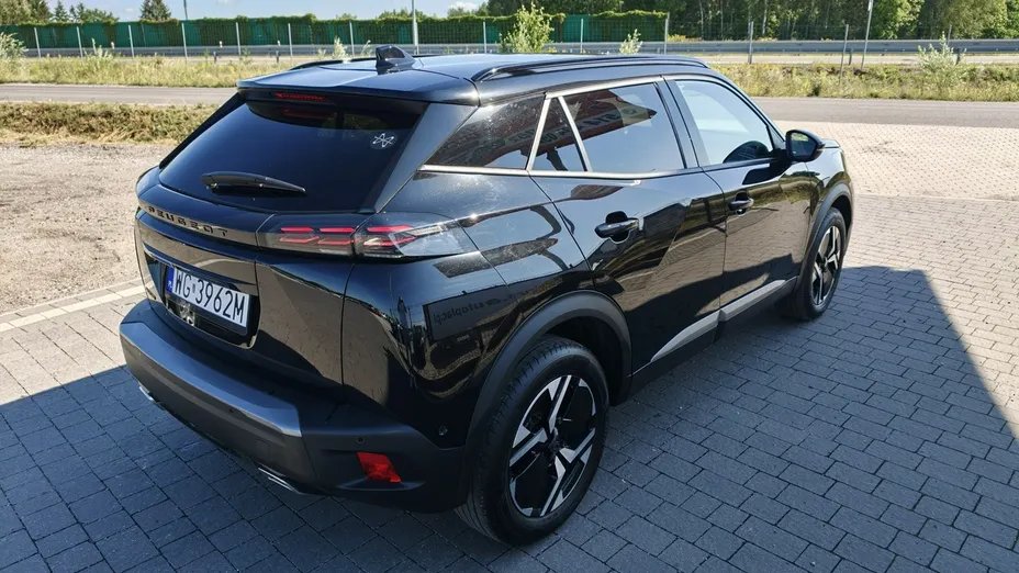 PEUGEOT 2008 -