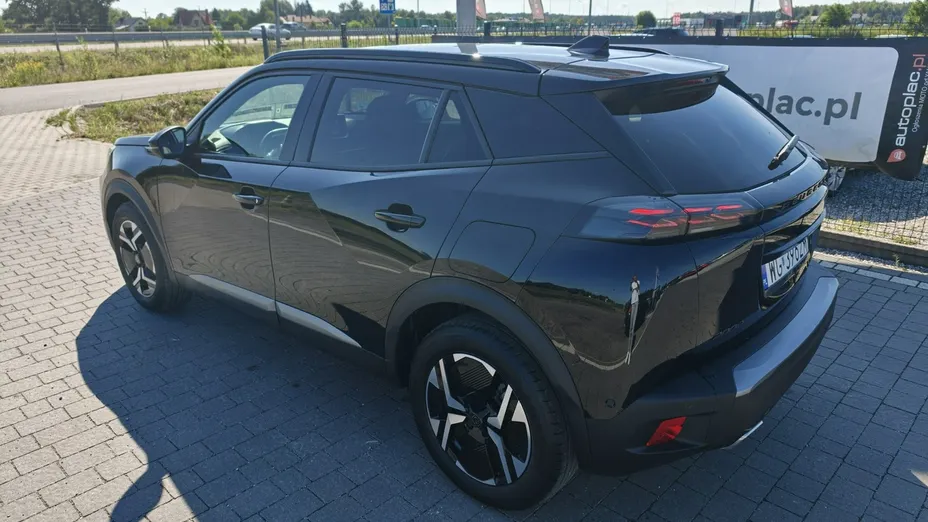 PEUGEOT 2008 -