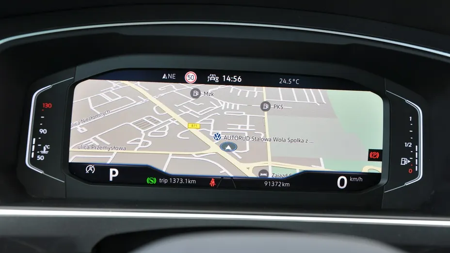 VOLKSWAGEN Tiguan -