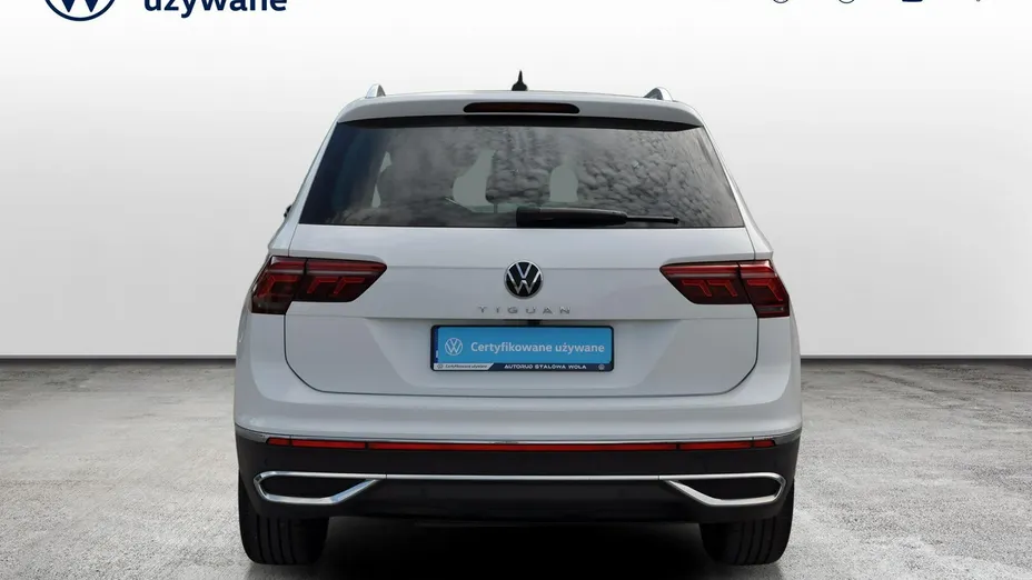 VOLKSWAGEN Tiguan -