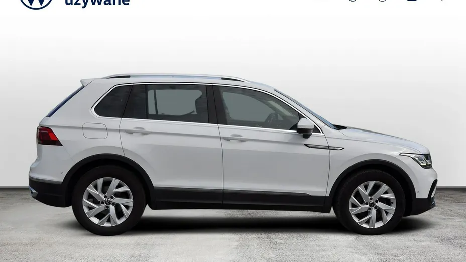 VOLKSWAGEN Tiguan -