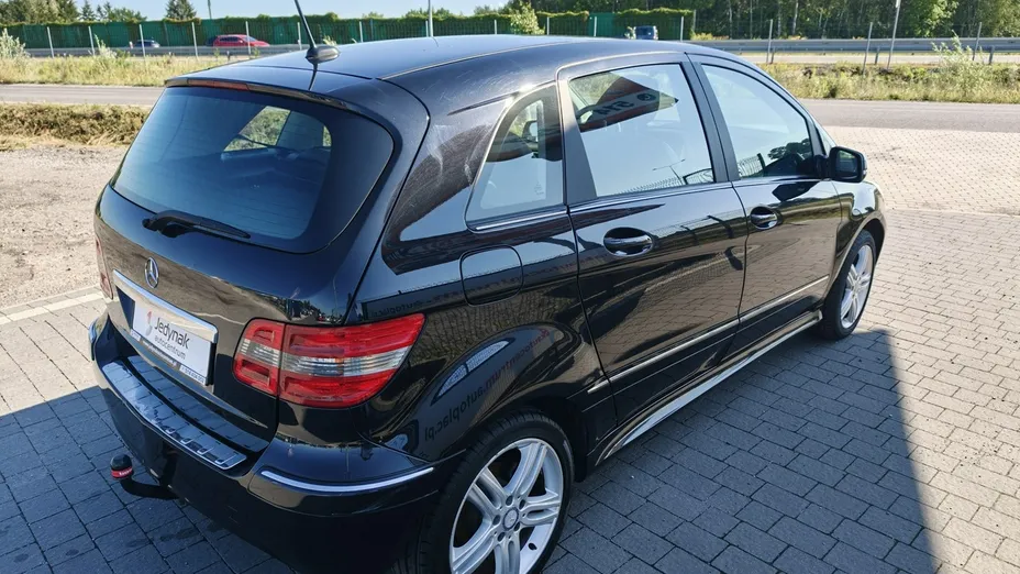 MERCEDES-BENZ B Klasa -