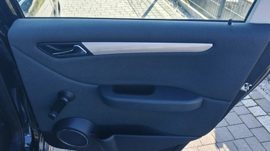 MERCEDES-BENZ B Klasa -