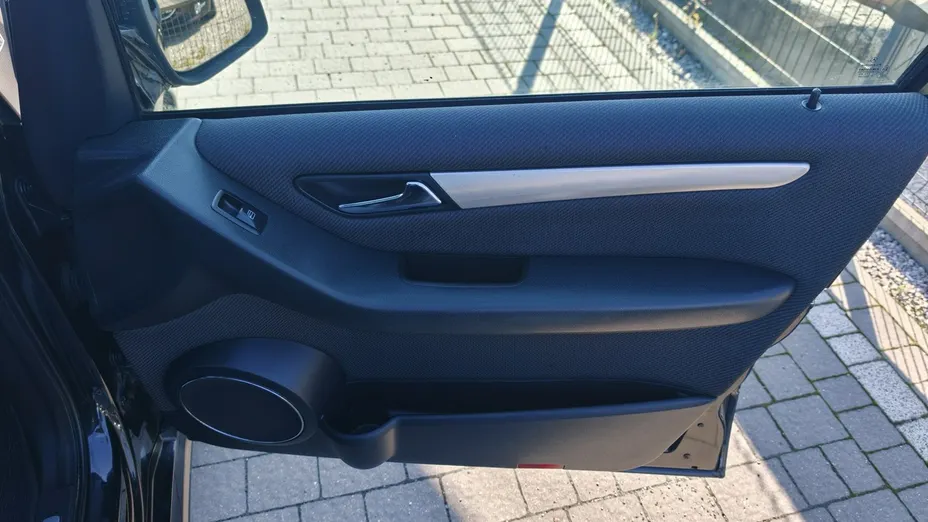 MERCEDES-BENZ B Klasa -
