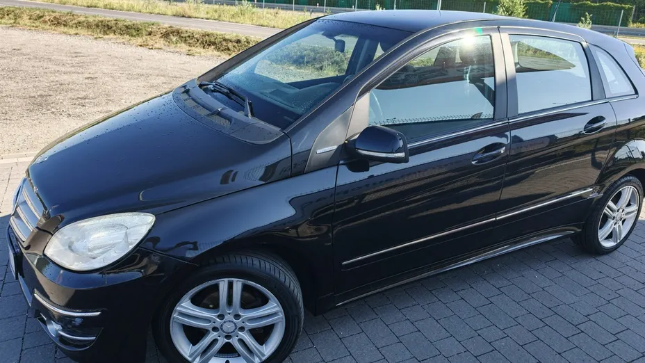 MERCEDES-BENZ B Klasa -