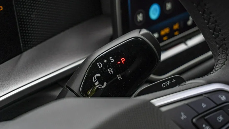 VOLKSWAGEN Tayron -