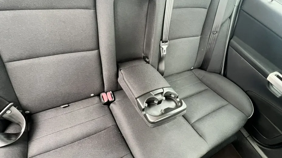 VOLVO V50 -