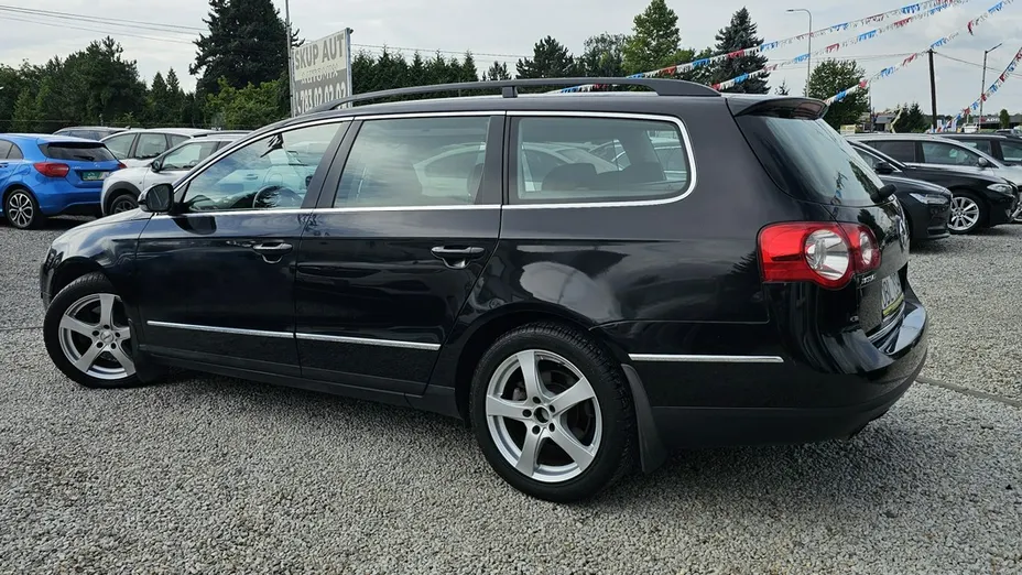 VOLKSWAGEN Passat -