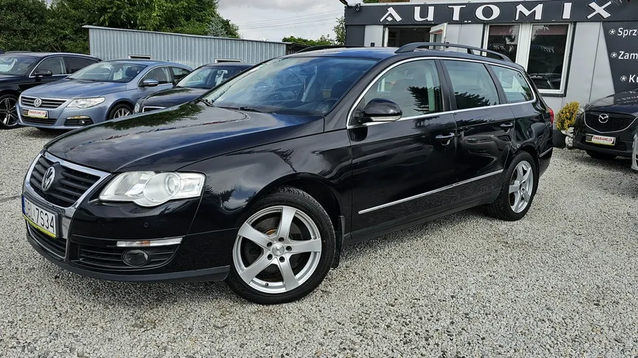 VOLKSWAGEN Passat -