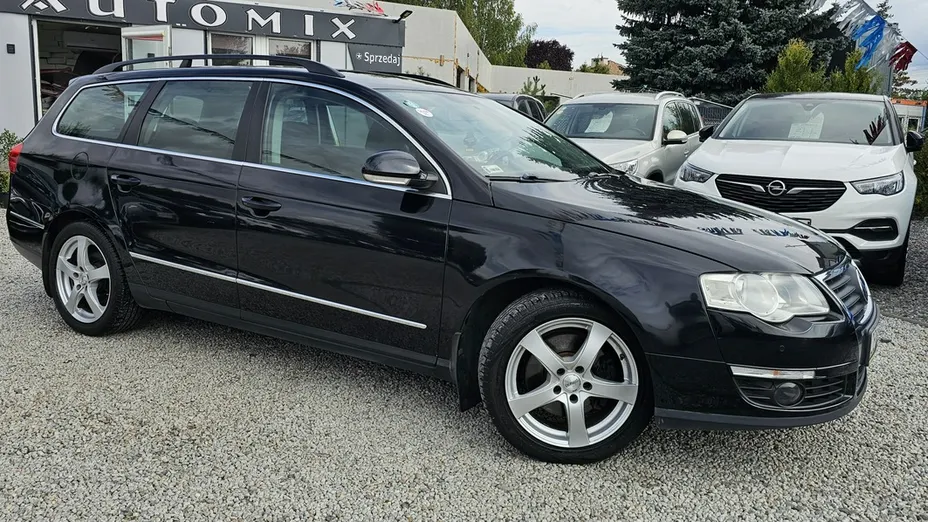 VOLKSWAGEN Passat -
