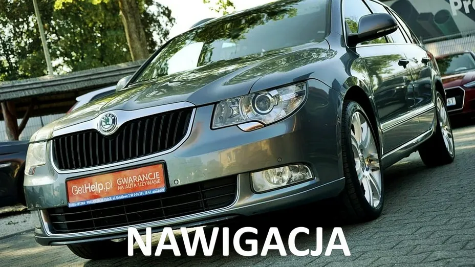 SKODA Superb -
