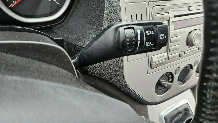 FORD Kuga -