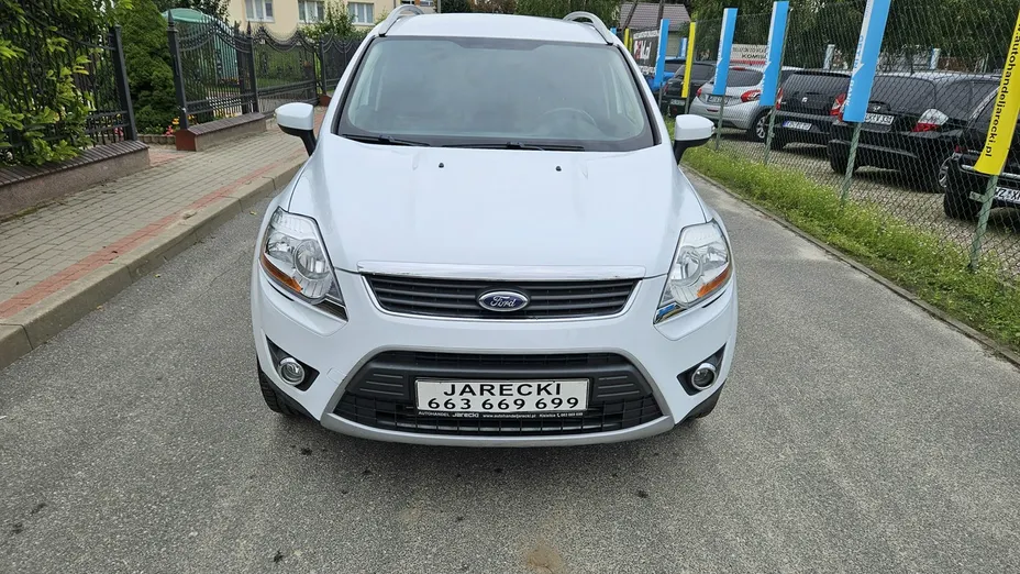 FORD Kuga -