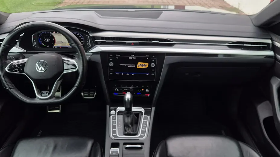 VOLKSWAGEN Arteon -