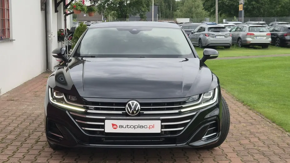 VOLKSWAGEN Arteon -
