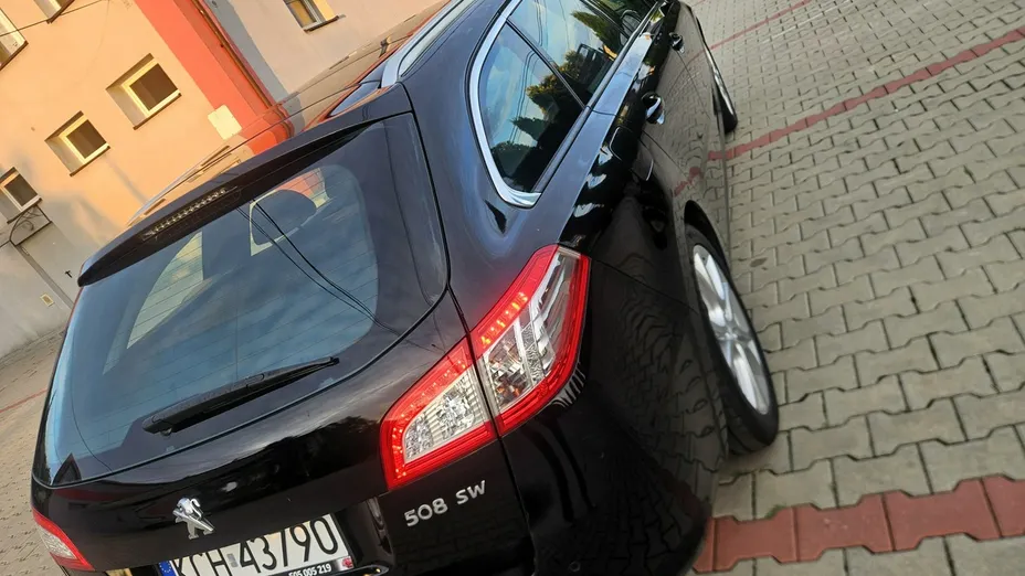 PEUGEOT 508 -
