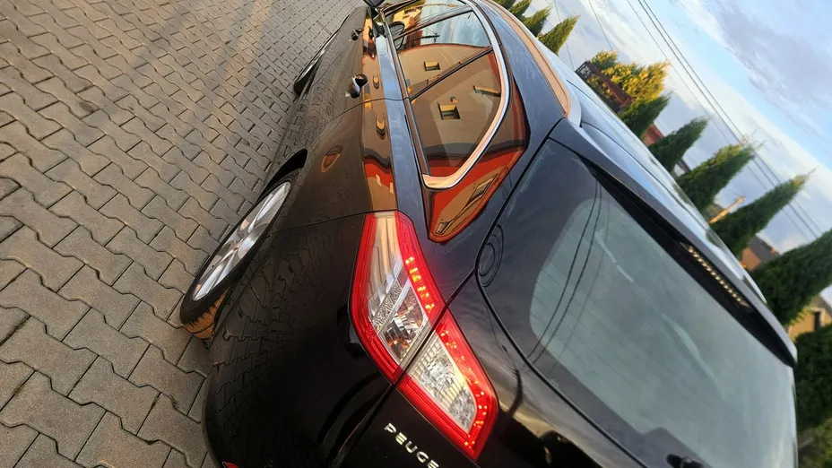 PEUGEOT 508 -
