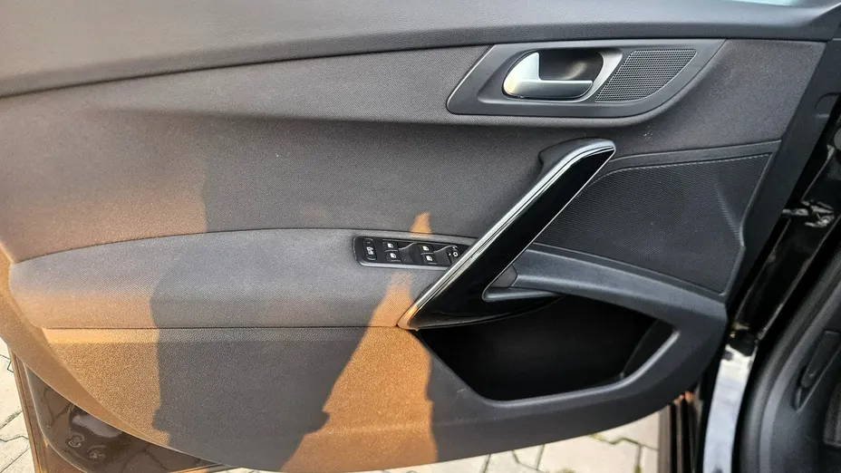 PEUGEOT 508 -