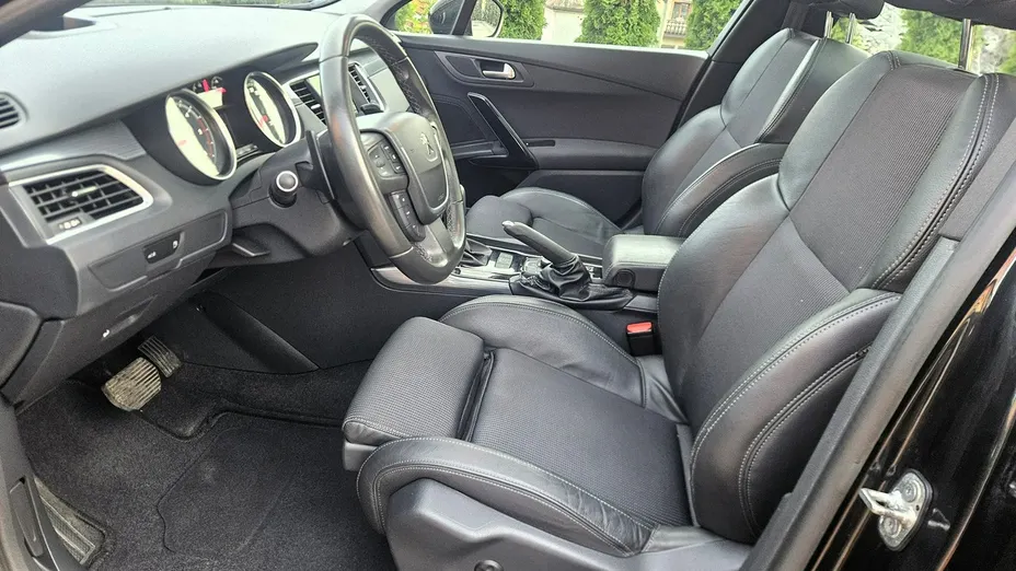 PEUGEOT 508 -