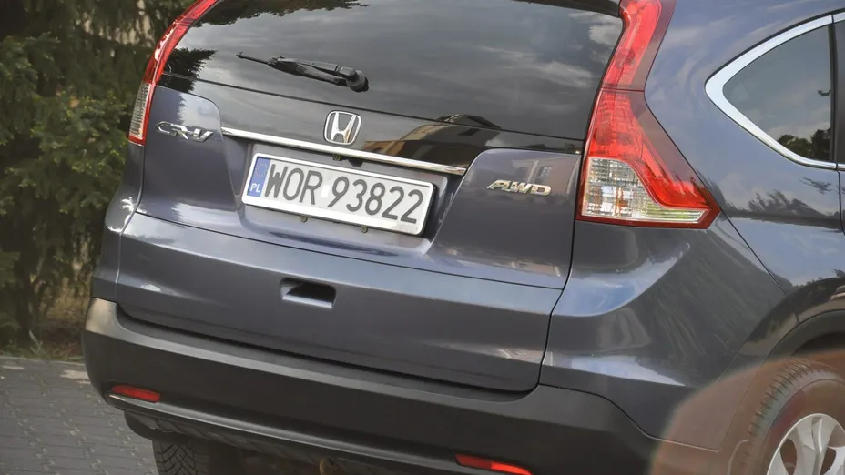 HONDA CR-V -