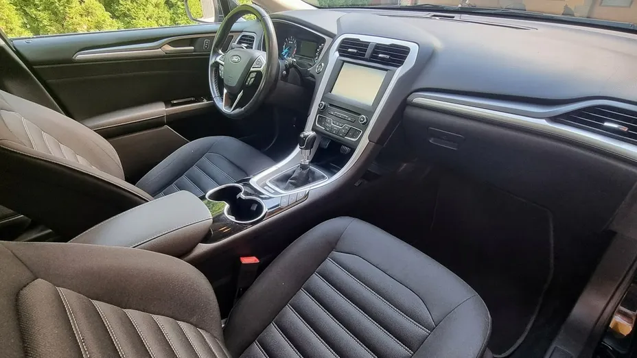 FORD Mondeo -
