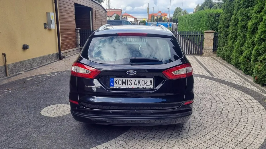FORD Mondeo -