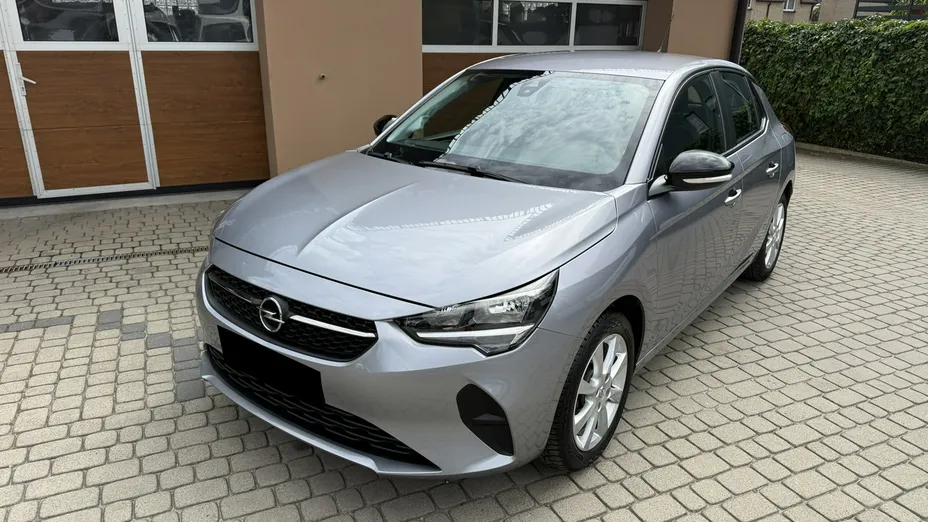 OPEL Corsa -