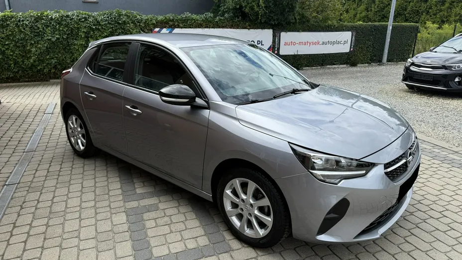 OPEL Corsa -