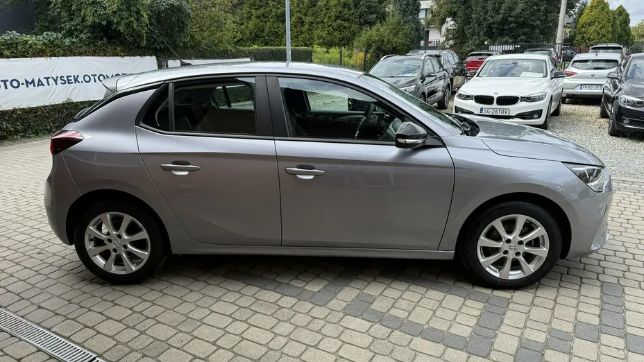 OPEL Corsa -