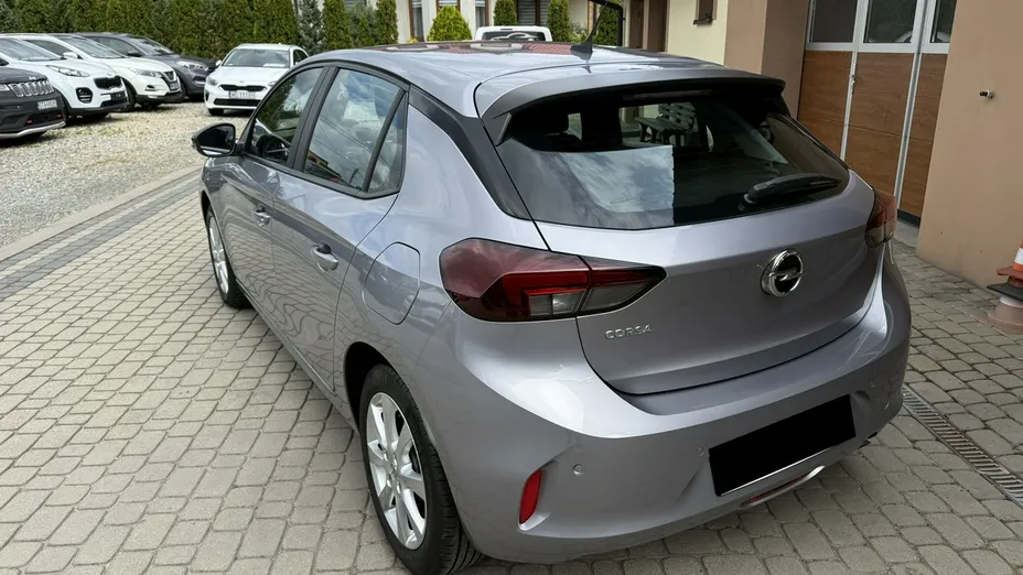 OPEL Corsa -