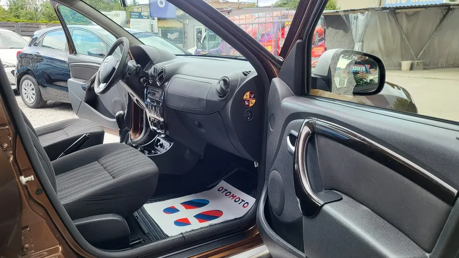 DACIA Duster -