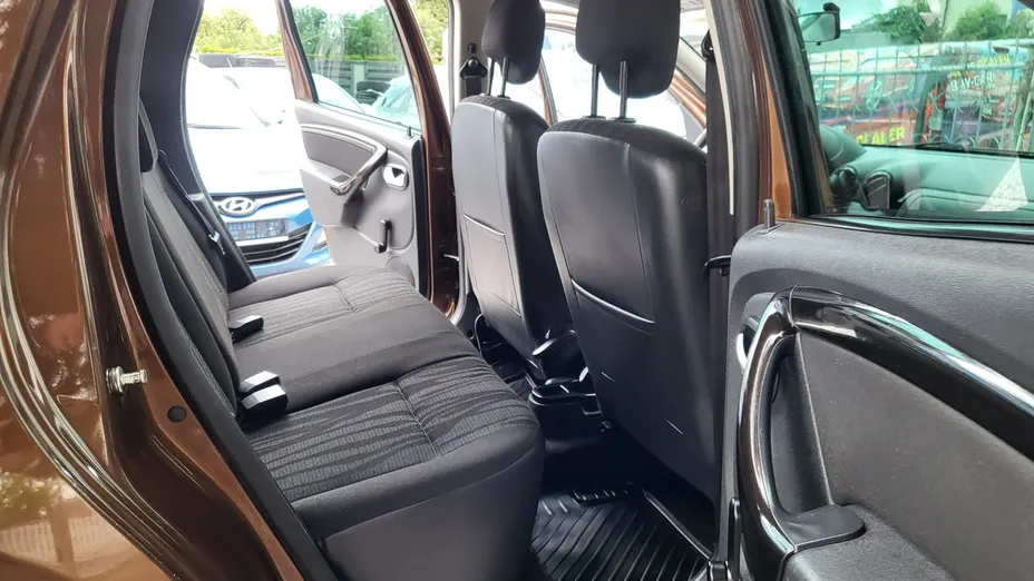 DACIA Duster -