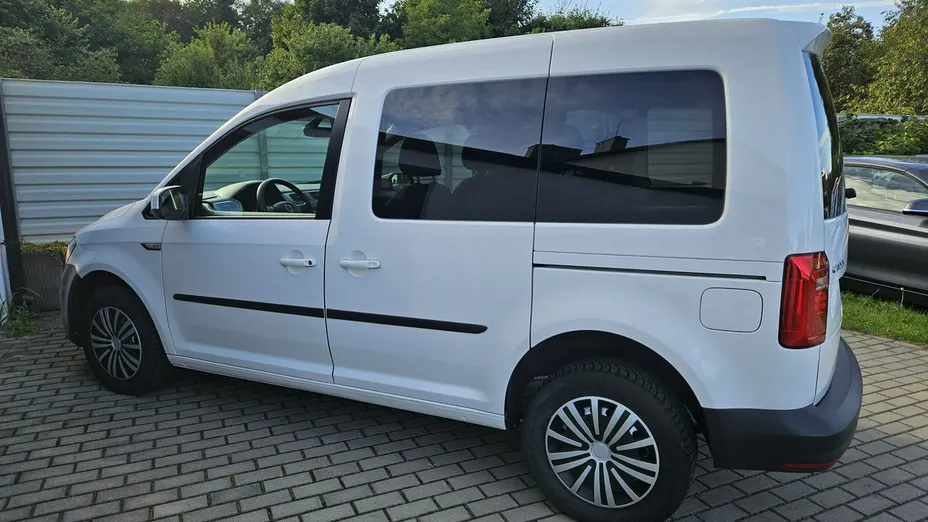 VOLKSWAGEN Caddy -