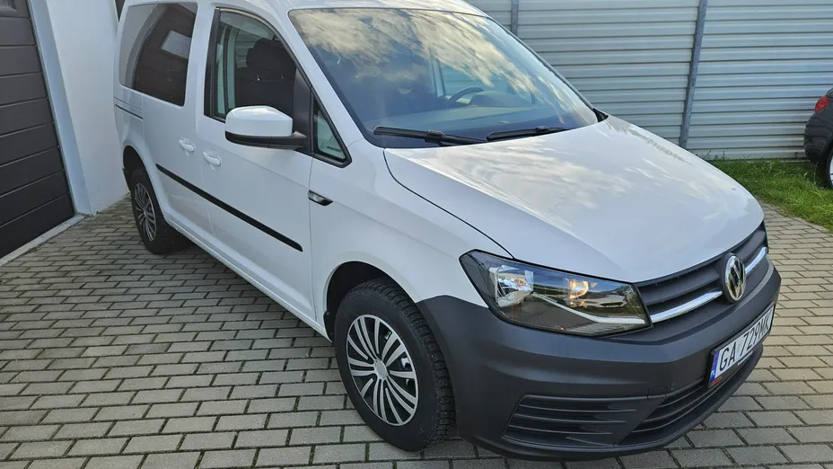 VOLKSWAGEN Caddy -